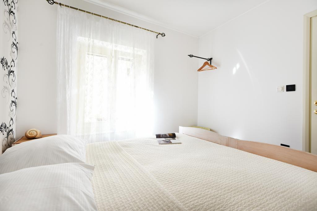 Apartments Kokolo Szybenik Pokój zdjęcie